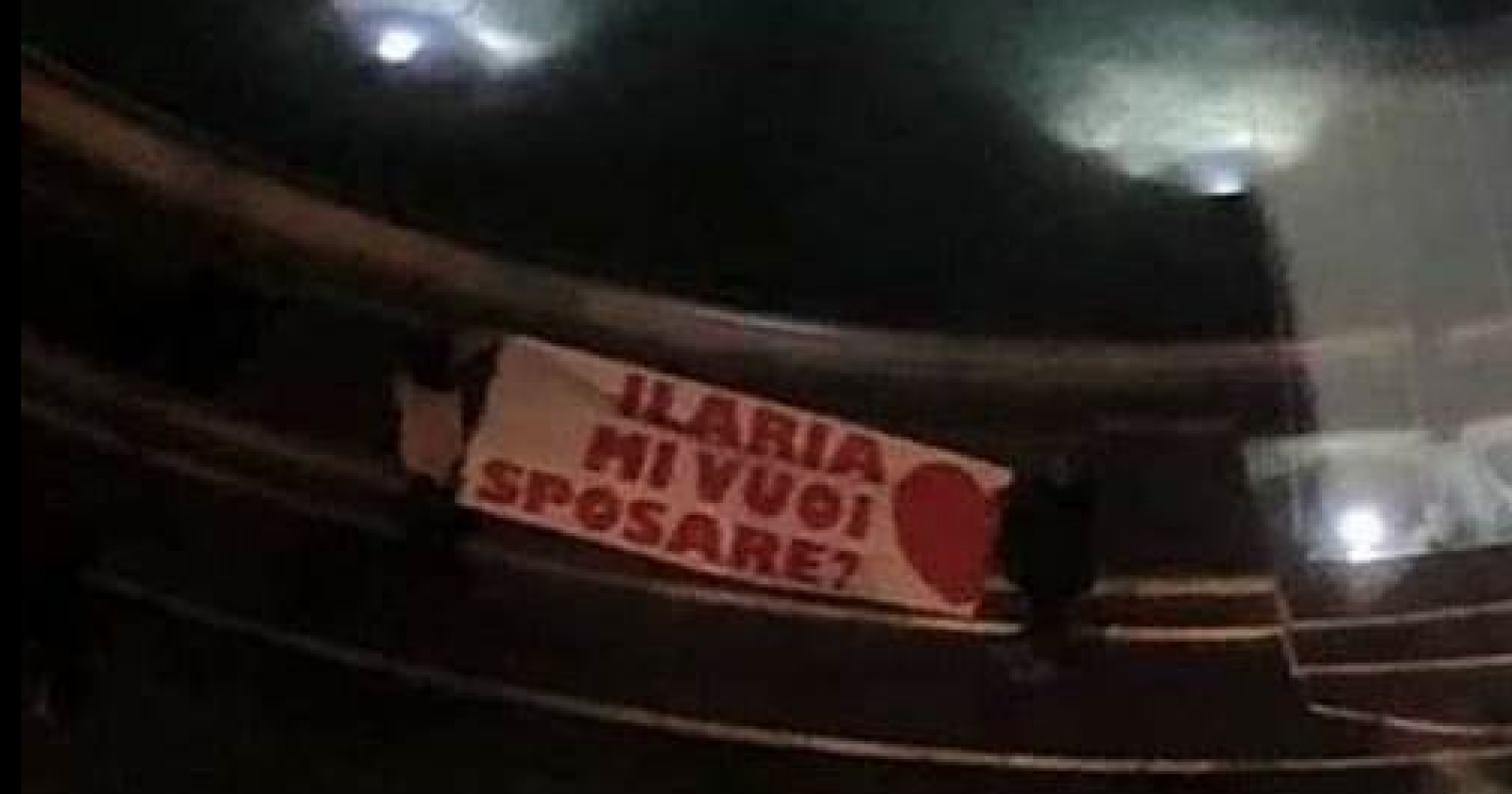 Foggia piange Ilaria: qualche giorno fa il suo ragazzo le aveva chiesto pubblicamente di sposarlo
