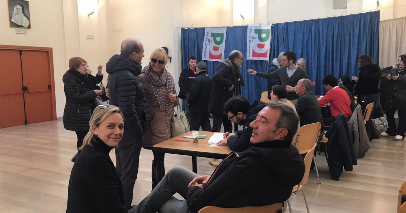 Primarie del centrosinistra in Puglia per scegliere il candidato presidente del Regione, a mezzogiorno 30mila votanti