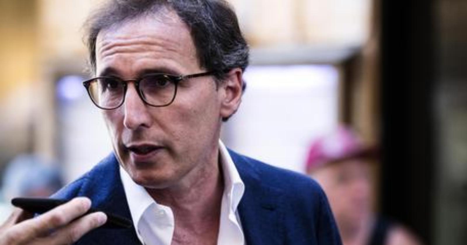 Boccia: "Una bomba al centro anziani è da vigliacchi e i vigliacchi saranno annientati"