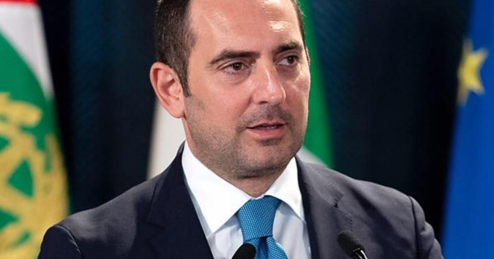 Il Ministro Spadafora commenta il triste episodio di Vaglio:  «Non sono tifosi violenti, sono semplicemente criminali»