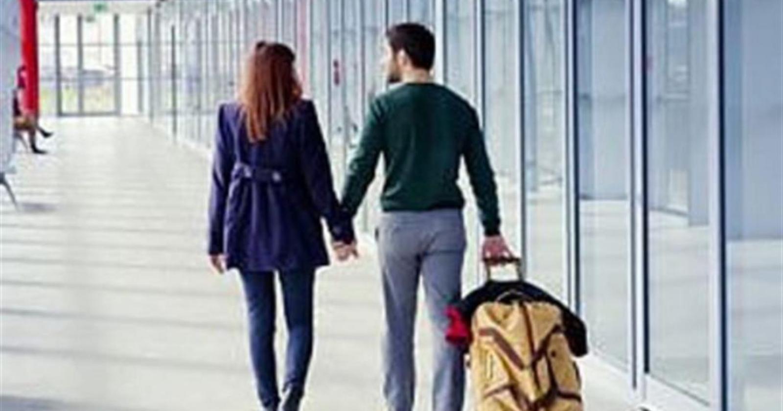 In 10 anni sono fuggiti all'estero 14 mila pugliesi e 1500 lucani, per la metà molto giovani
