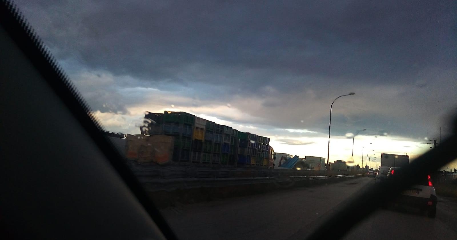 Incidente sulla Statale 16, traffico deviato per Borgo Incoronata