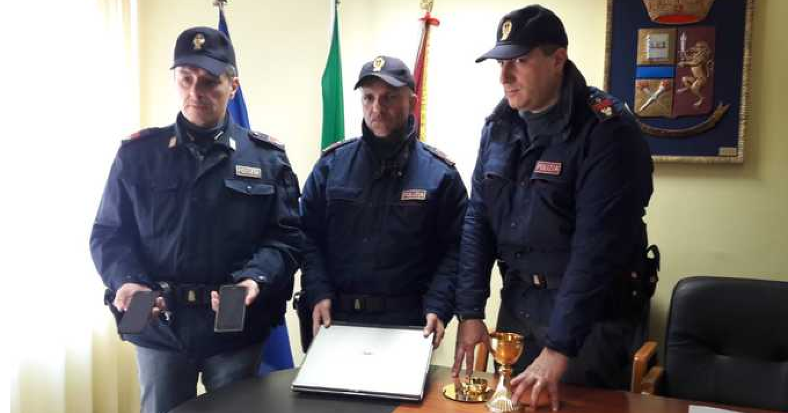 Furto in chiesa a Potenza: la polizia acciuffa il ladro e lo arresta