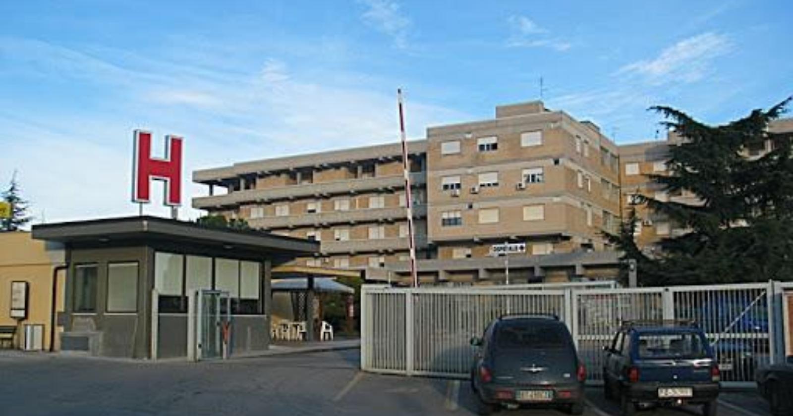 Coronavirus, ecco il piano della Regione Basilicata per uscirne: 234 posti letto per i pazienti Covid-19 e 10.000 test rapidi