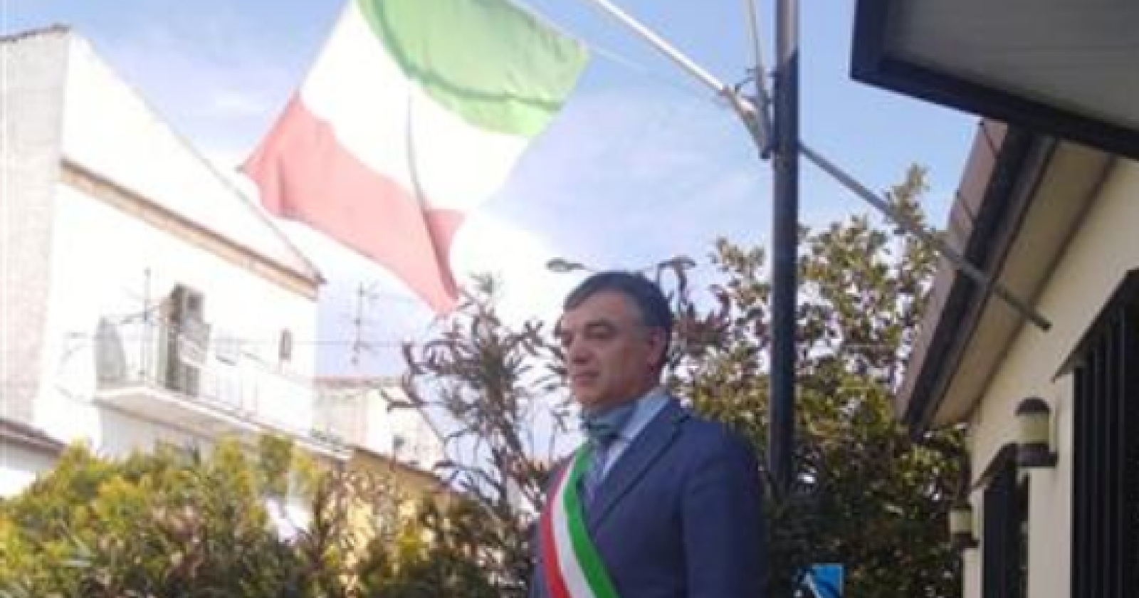 Coronavirus, il presidente della Provincia di Potenza osserva un minuto di silenzio per le vittime