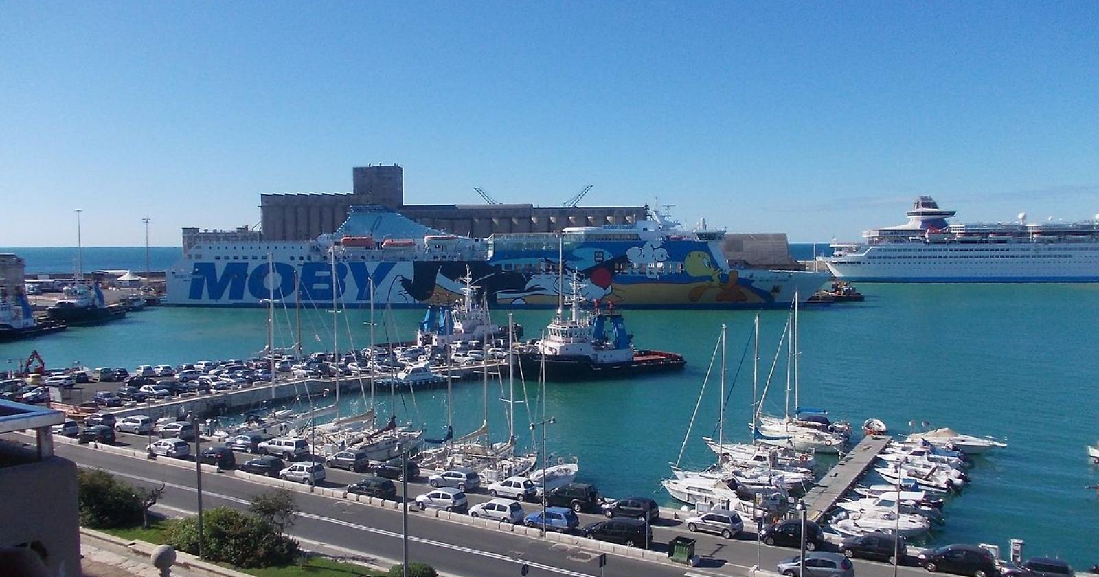 Arrestato a Civitavecchia dalla GdF latitante cerignolano proveniente dalla Spagna