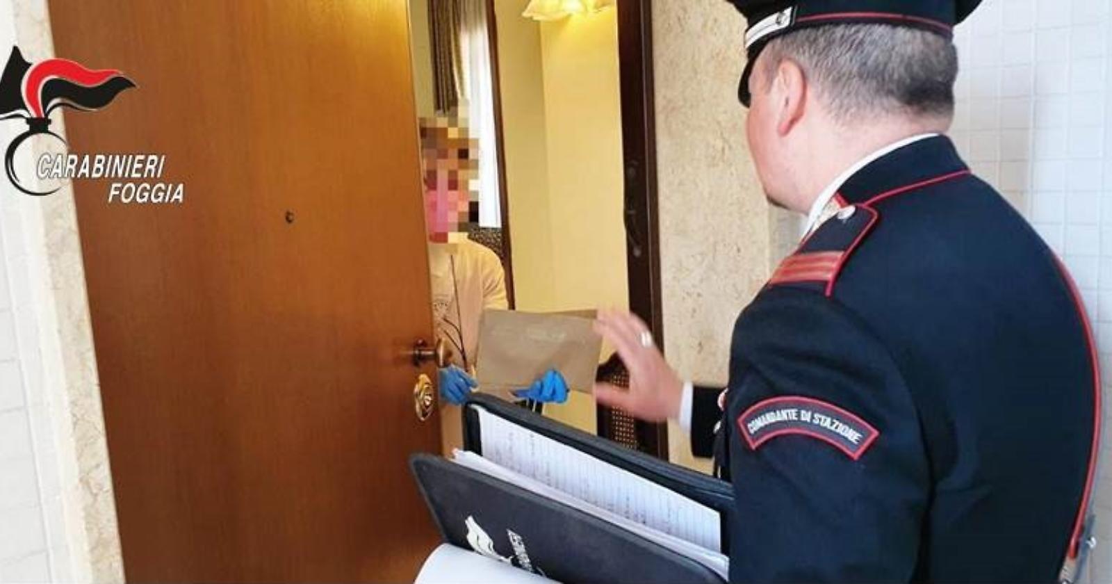 Una 80enne di Foggia inaugura il servizio di consegna a domicilio delle pensioni da parte dei Carabinieri