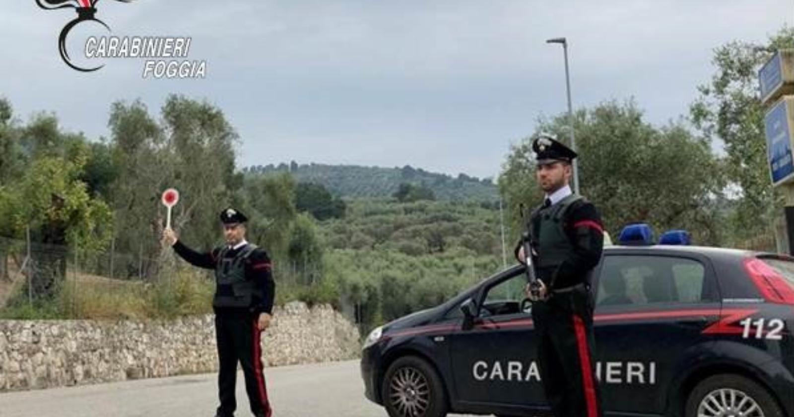Ruba uno scooter a Rodi e travolge comandante della stazione dei Carabinieri: arrestato 19enne di Cagnano Varano