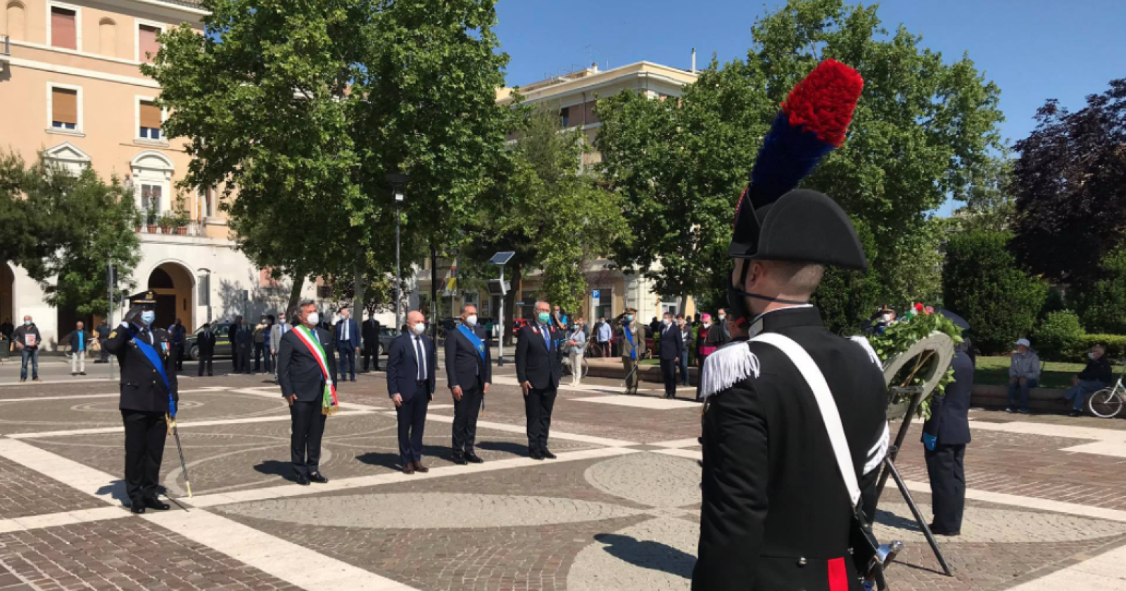 La Festa della Repubblica sobria e commovente di Foggia