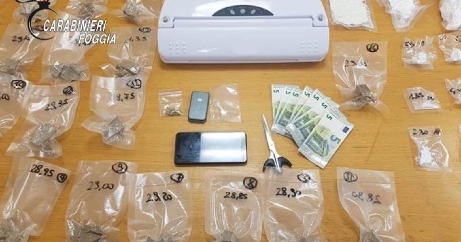 San Severo, i Carabinieri arrestano un 22enne con un chilo di droga