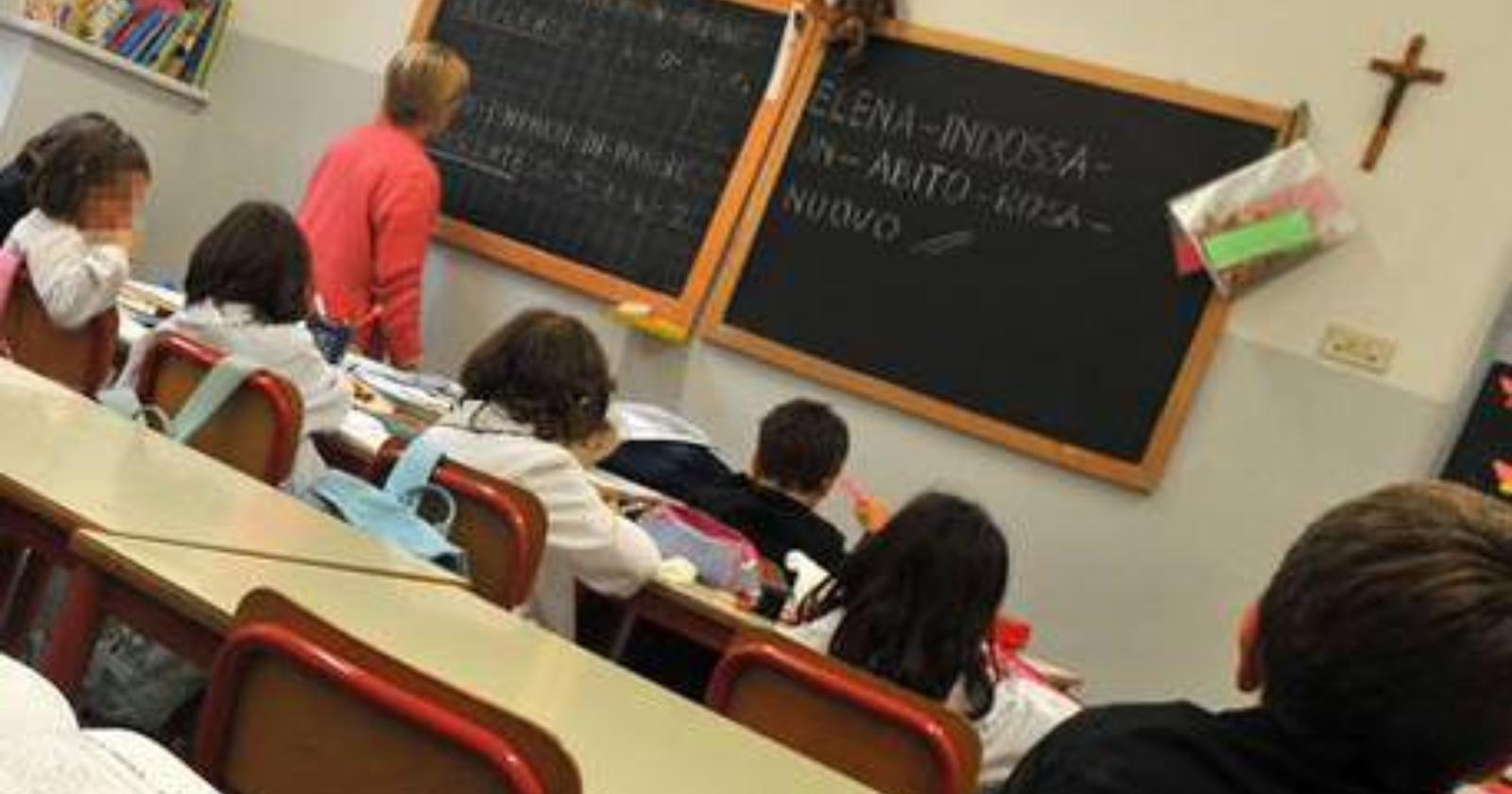 Cantieri in quattro scuole: ristrutturazioni e nuove aule. La consegna è prevista per il 20 settembre