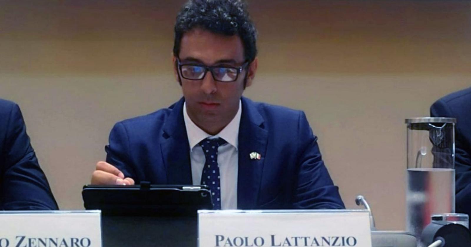 Il deputato pugliese 5 Stelle Lattanzio spinge per l'accordo con Emiliano