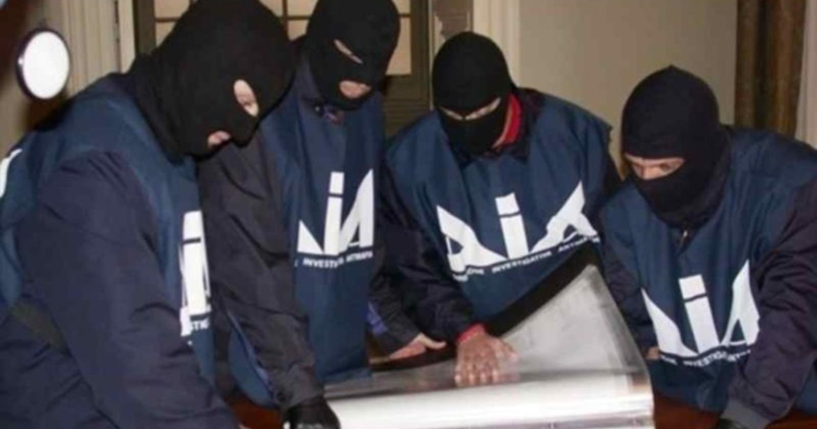 Alleata con Rom e pregiudicati stranieri, la mafia foggiana controlla anche il paese di Di Pietro