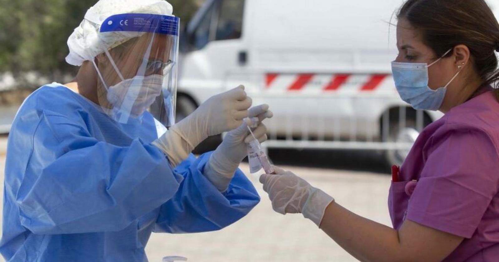 Tamponi in Puglia non prima di 72 ore per chi arriva da Malta, Spagna, Grecia e Croazia, e non entro le 48 ore disposte da Speranza