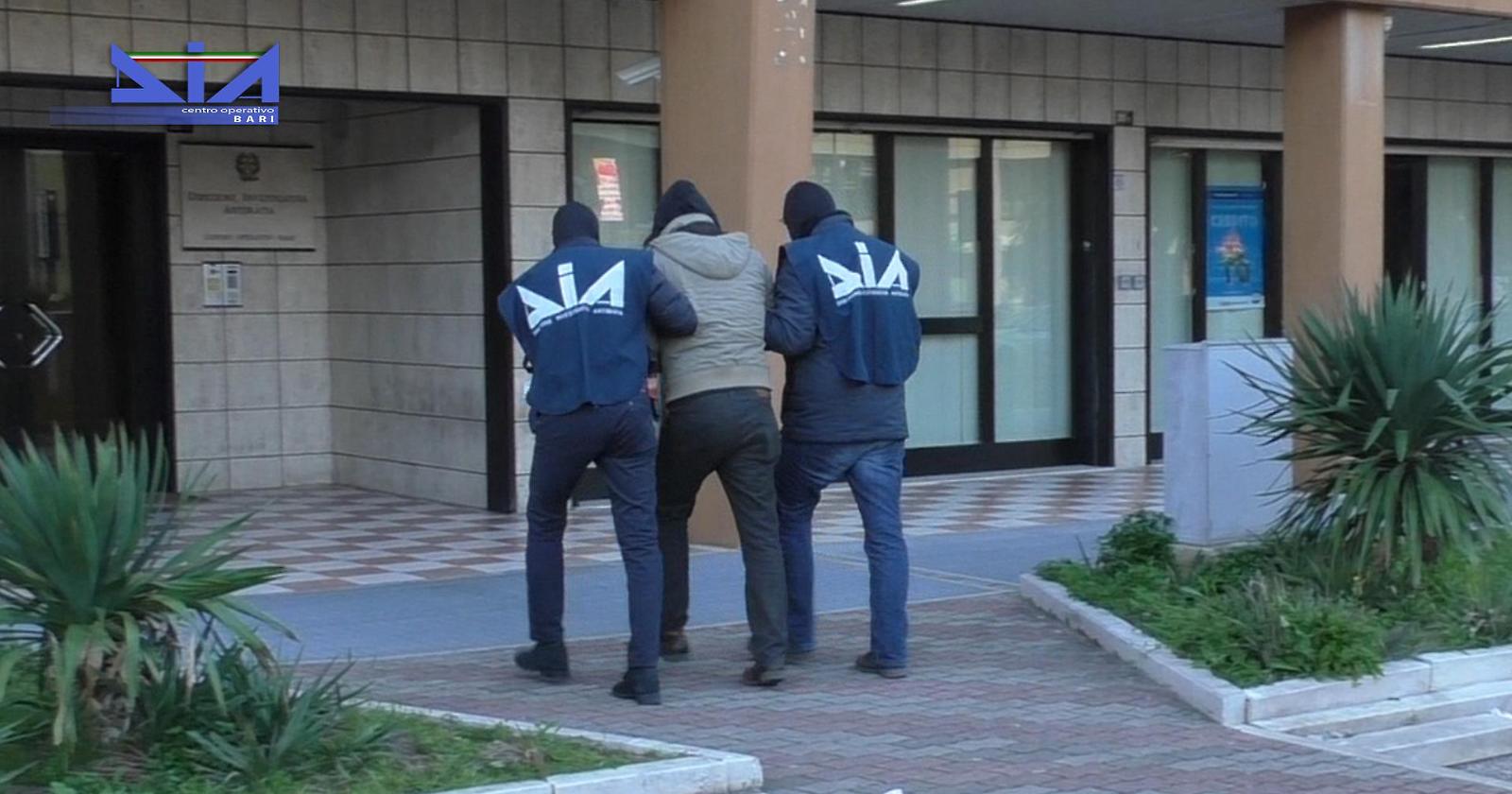 Agenti della DIA di Bari si fingono anche ragazze albanesi su Instagram per intrappolare due trafficanti internazionali di droga