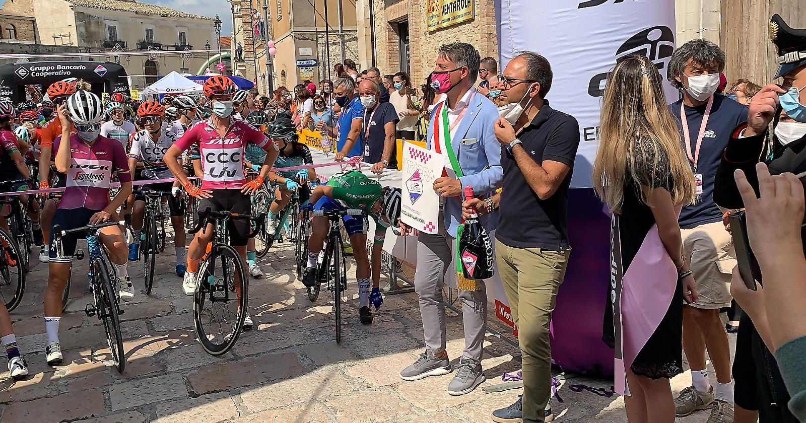 Giro Rosa, in 9 si contendono l'ottava tappa da Castelnuovo della Daunia a San Marco la Catola: Elisa Longo Borghini ha la meglio