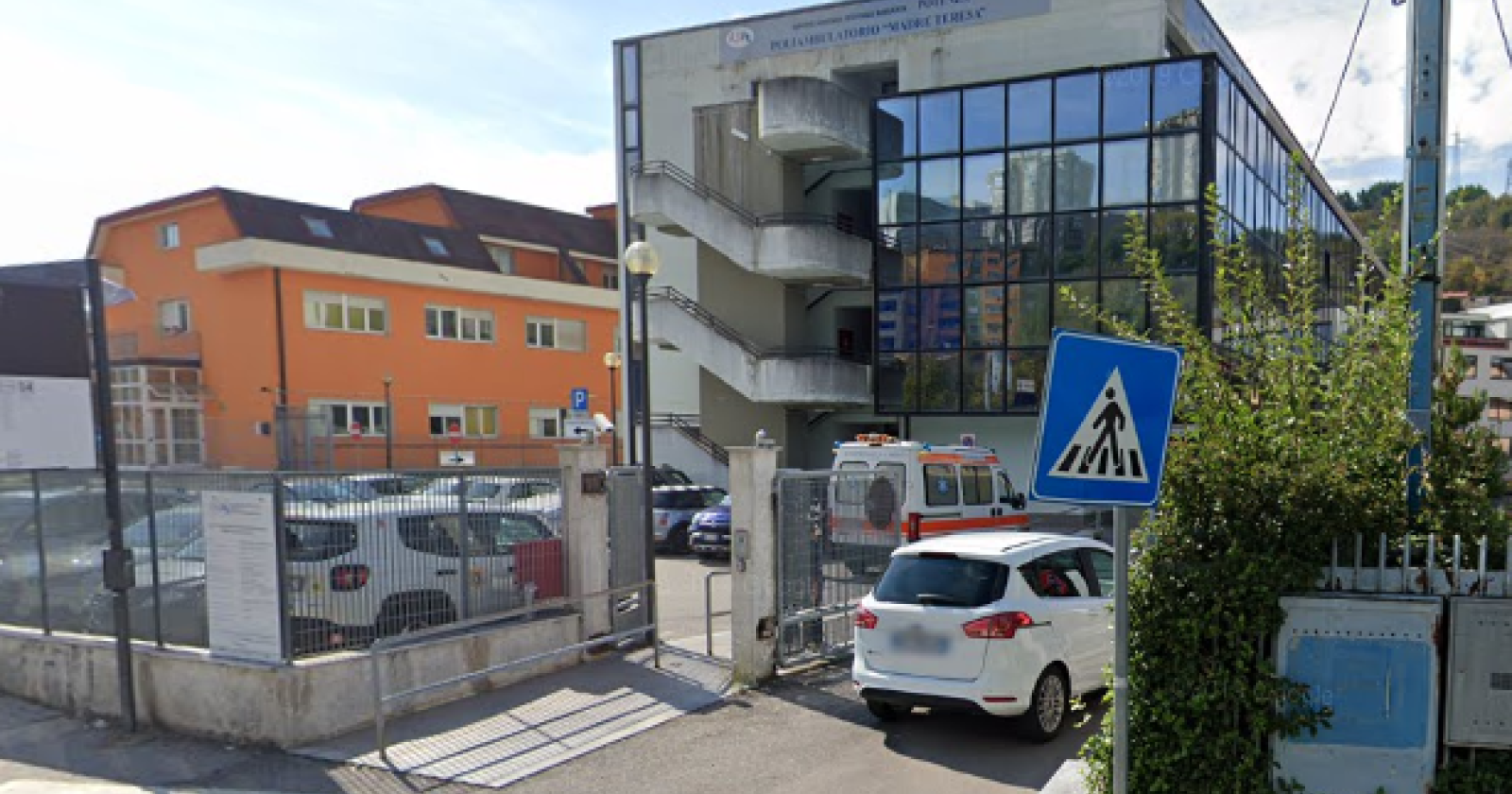 Potenza, infermiera contagiata: chiuso il poliambulatorio Madre Teresa