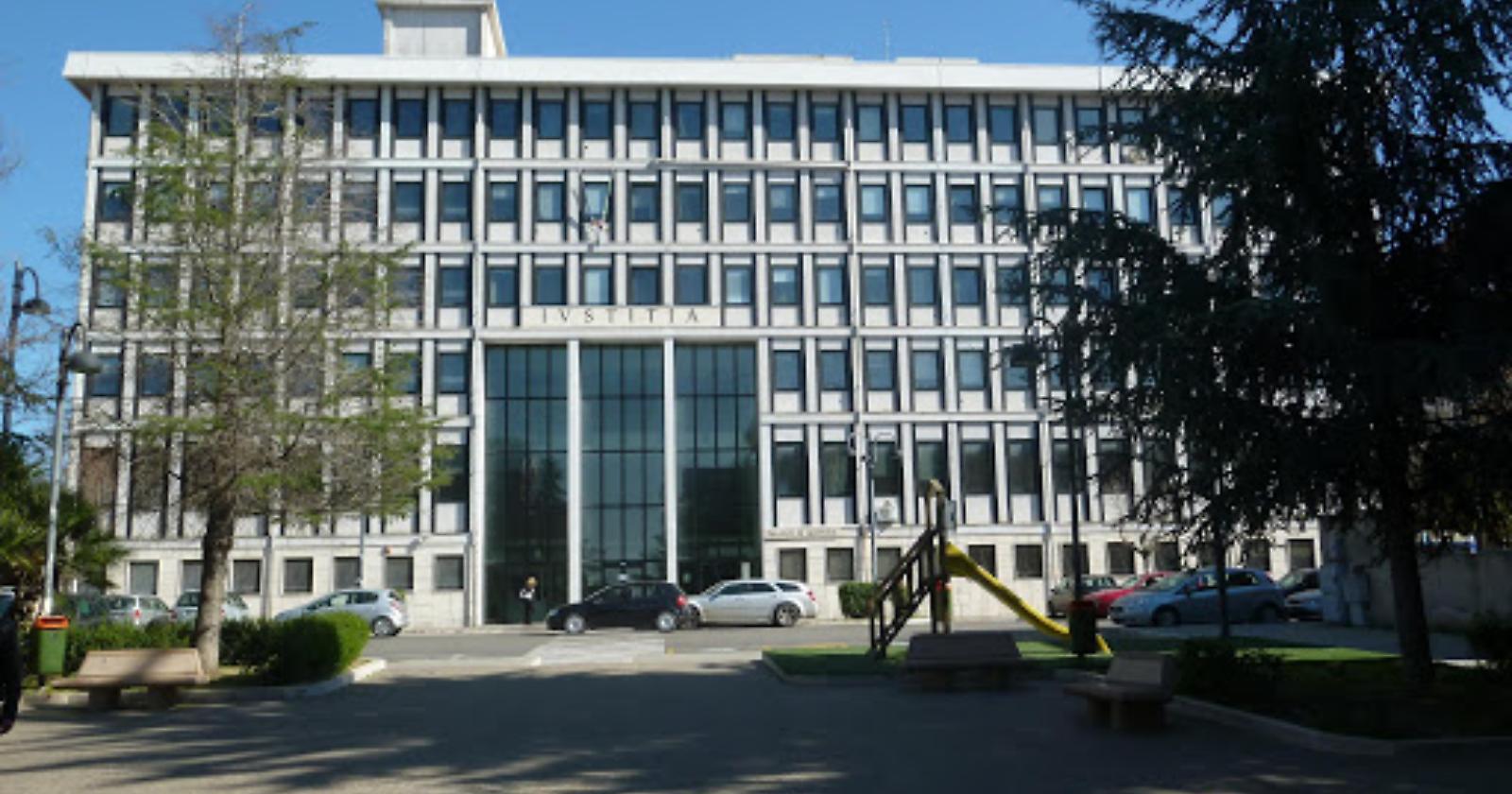 Fino a 8 anni di carcere per la banda di pregiudicati di San Severo e molisani che facevano affari d'oro con la droga