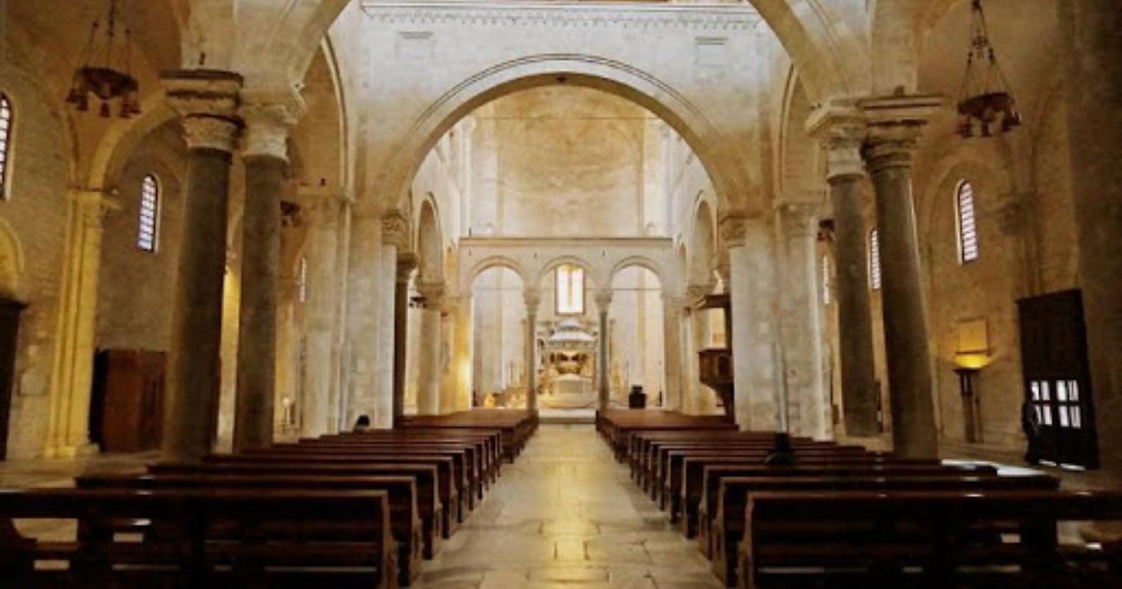 Frate positivo al Coronavirus, stop alle messe nella basilica di "San Nicola" a Bari