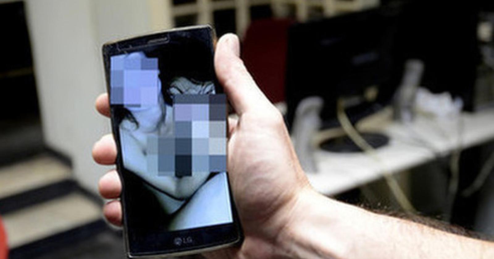 Andria, Barletta, Bologna, Melfi: il quadrilatero perverso del porno ai minorenni su Whatsapp