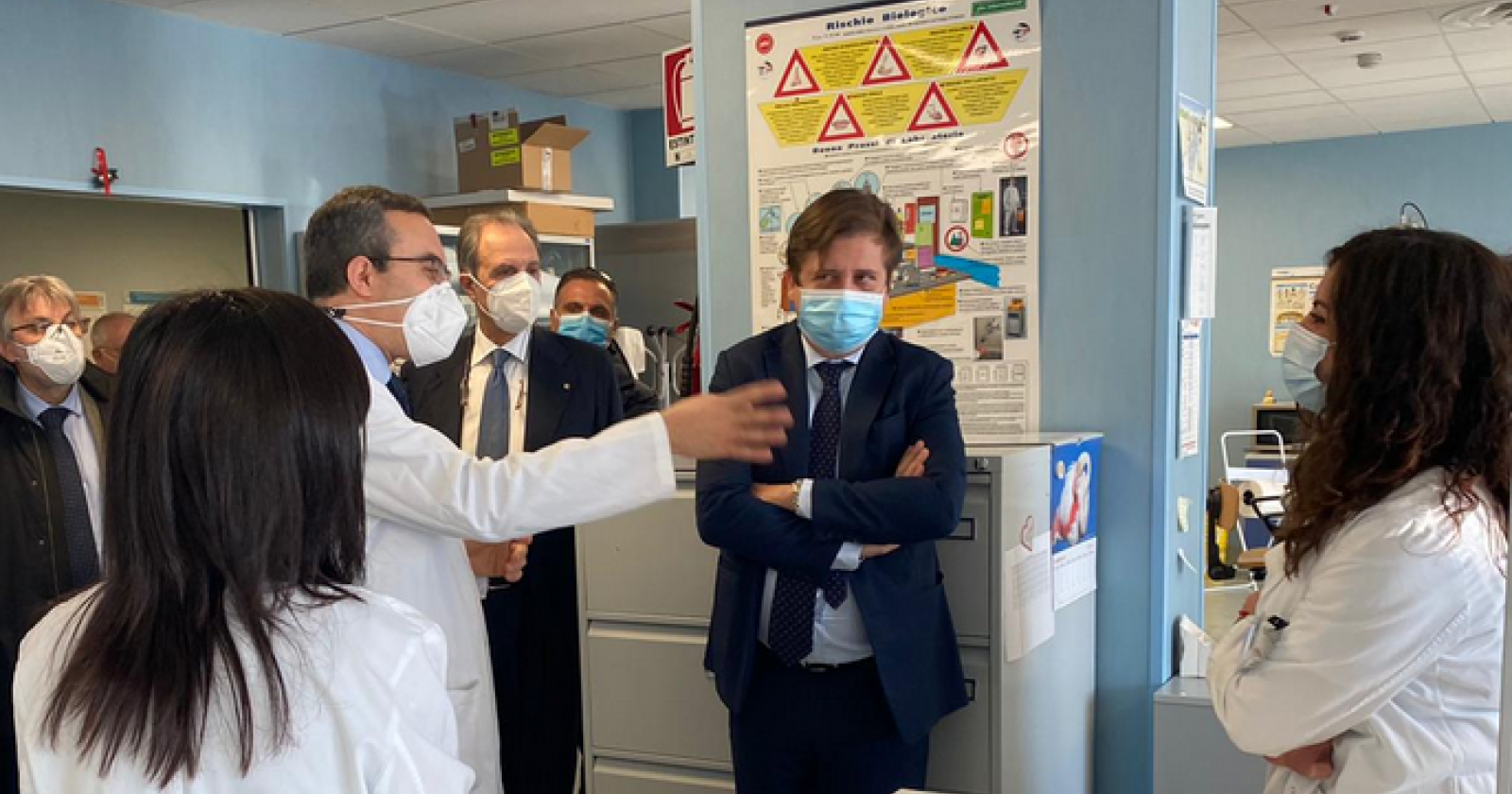 Coronavirus, il vice di Speranza in visita al San Carlo elogia Bardi