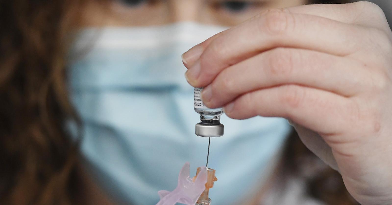 È Vaccine Day, ma dal 28 arriveranno in Italia 470mila dosi a settimana