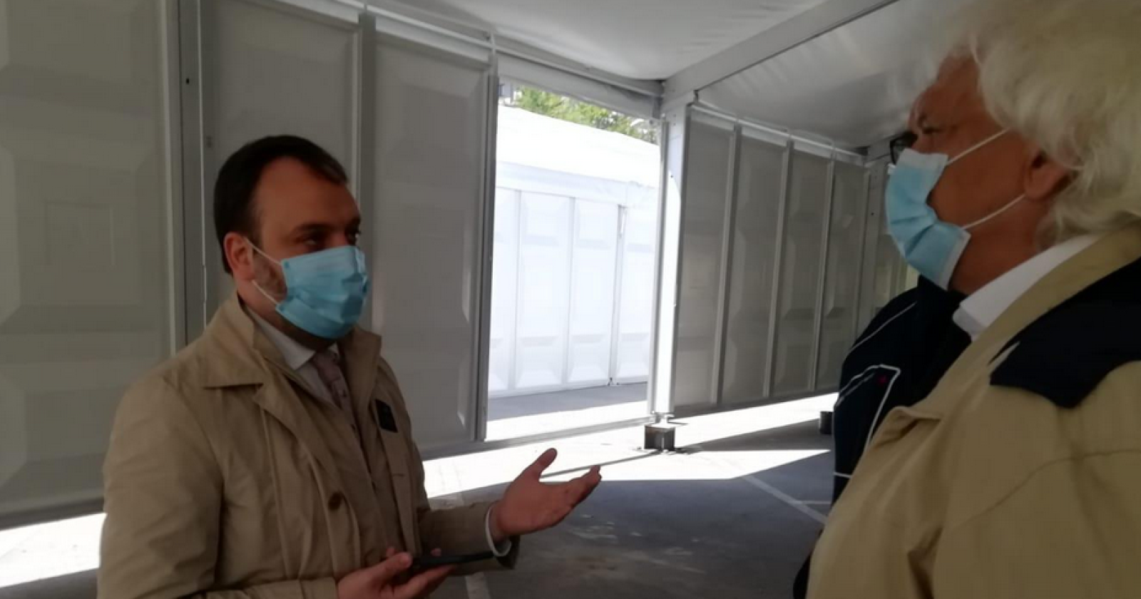 Polese in fissa per l'ospedale pilotato da Speranza in Basilicata: «Nessun luxury hospital ma solo due tende per fare i vaccini»