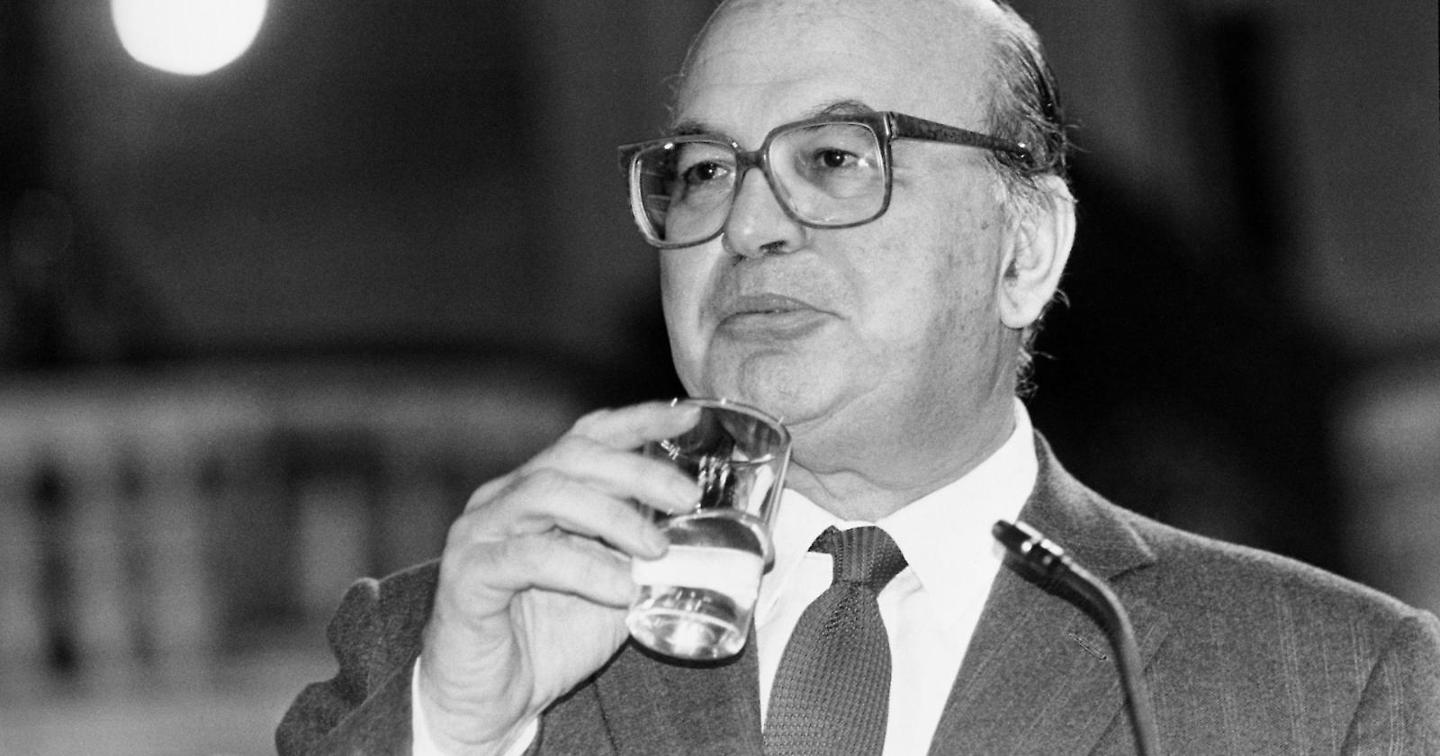 Craxi: una delle figure più influenti e discusse della storia della Repubblica. In esclusiva BoBo racconta Bettino.