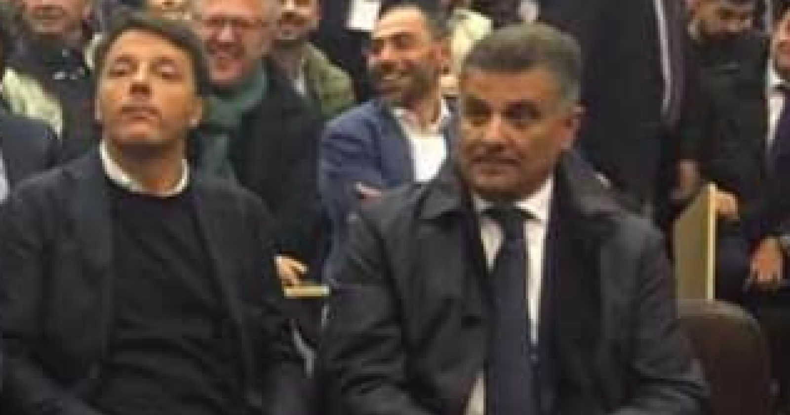De Filippo fiuta puzza di morto in Italia Viva e torna da Zingaretti