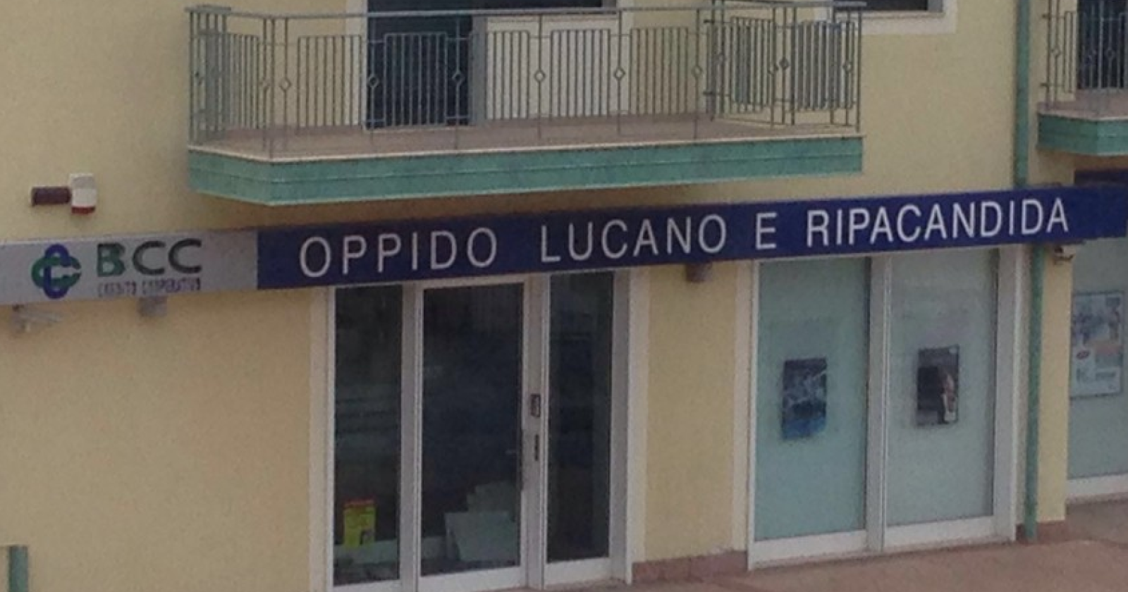 Bancario sottrae 2 milioni di euro a quattro Comuni lucani. Operazione Guardia di finanza: quattro arresti, due in carcere e due ai domiciliari