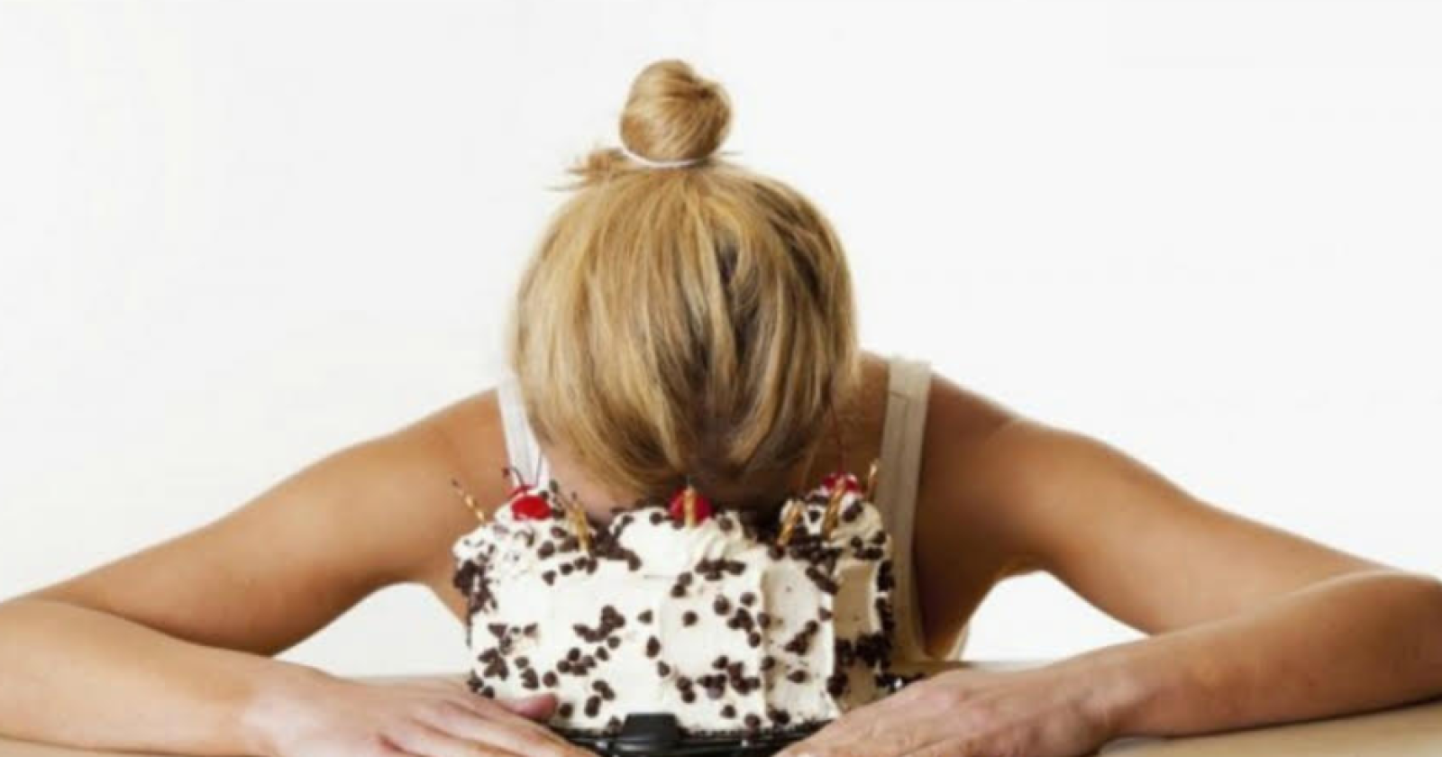 Fame emotiva, lo stretto legame tra cibo ed emozioni