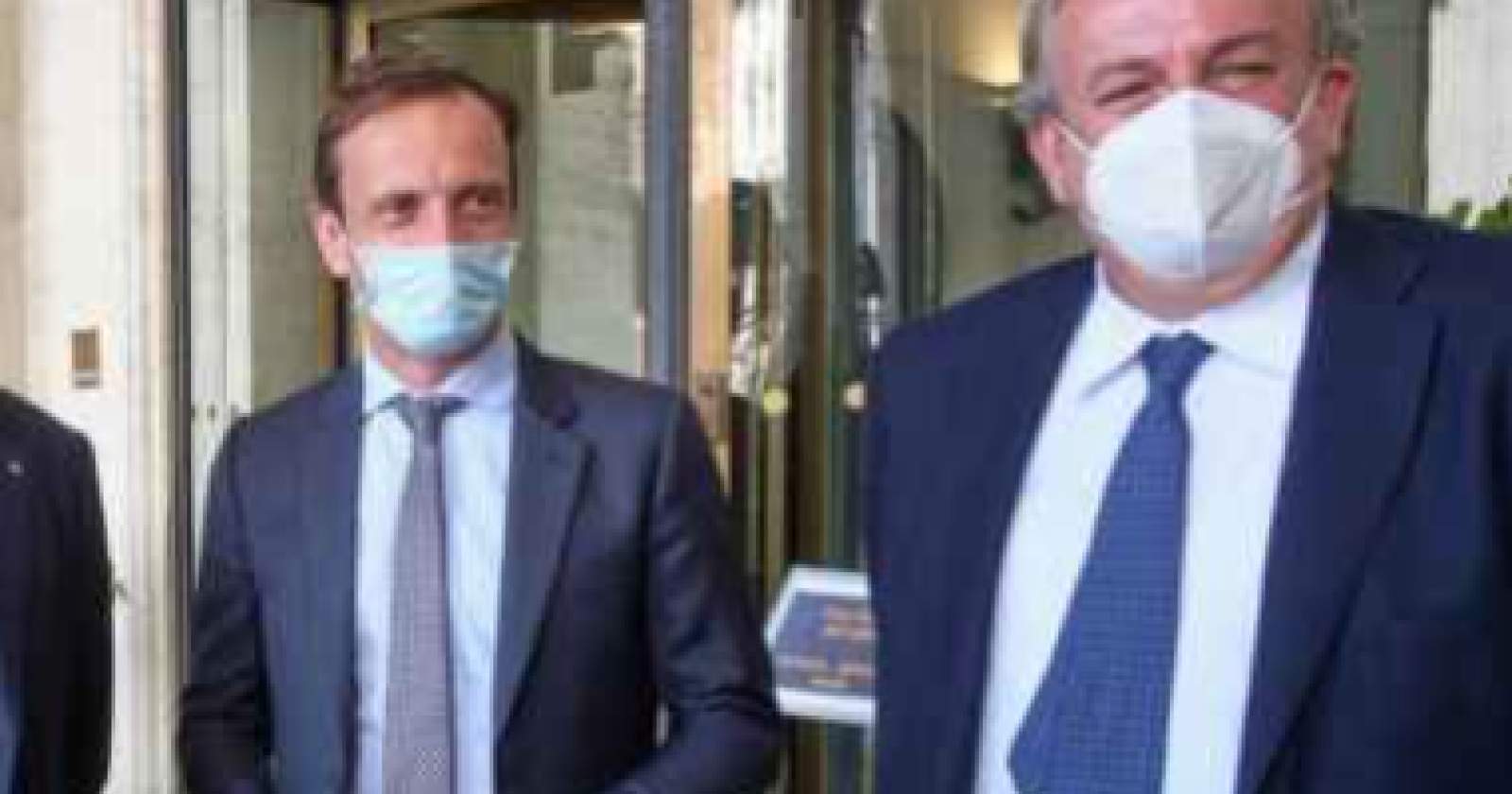 Michele Emiliano eletto vicepresidente della Conferenza delle Regioni, il leghista Fedriga assume la presidenza