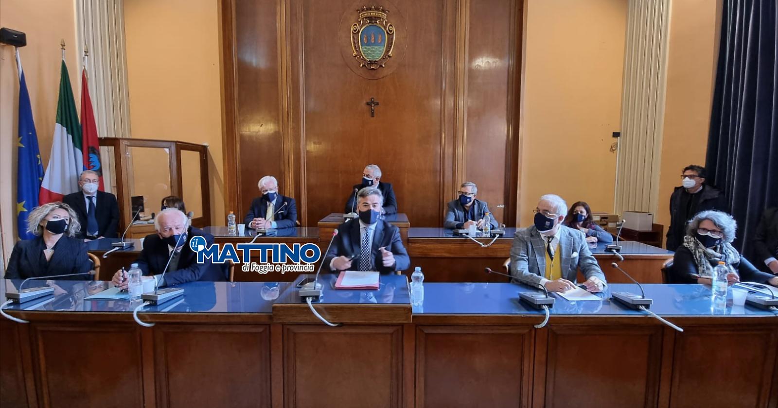 Arresti Foggia, la Giunta comunale resta in carica per garantire l'esigenza pubblica di amministrazione