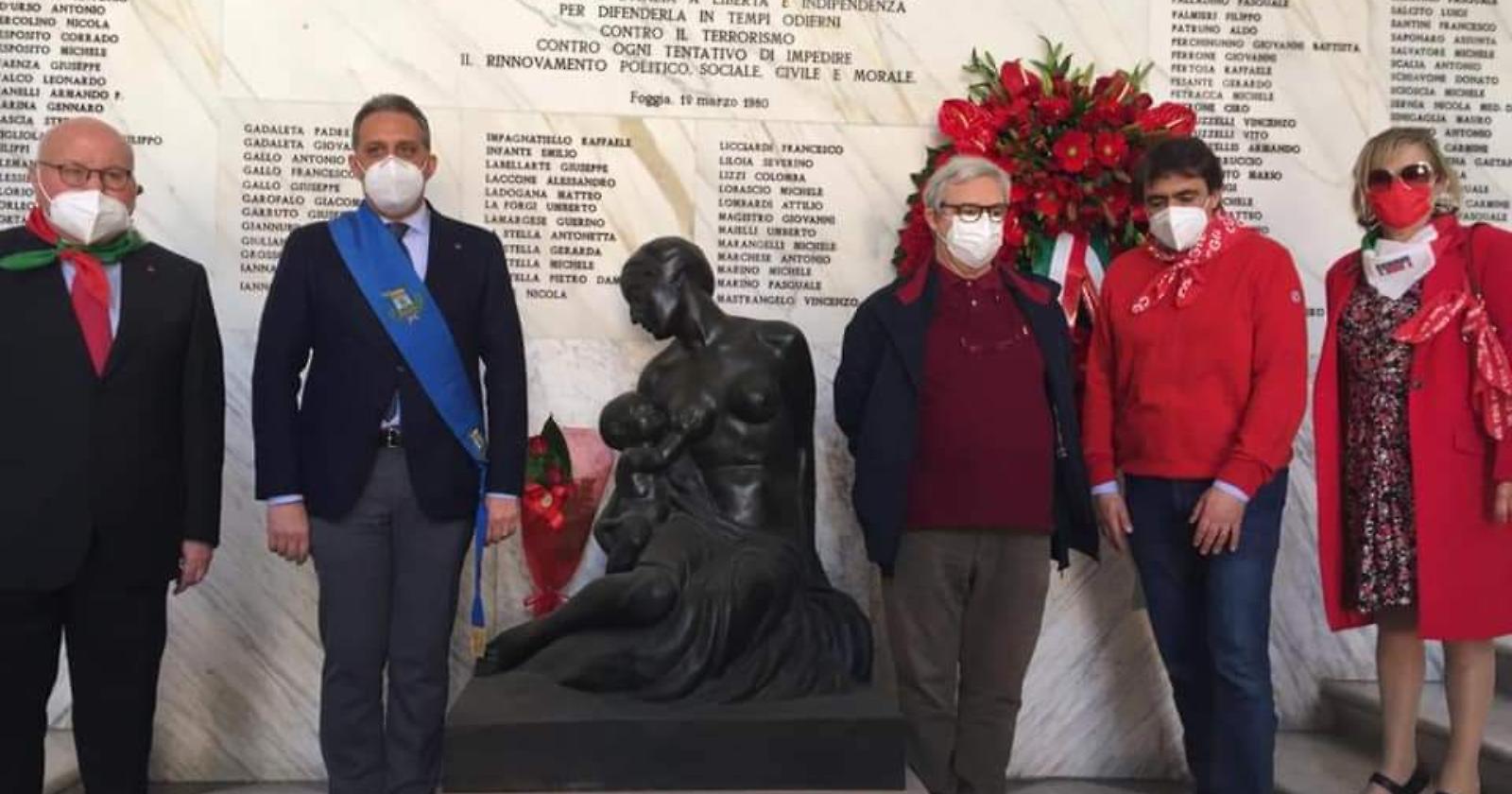 Gatta "fa pace" coi partigiani: insieme la commemorazione del 25 aprile