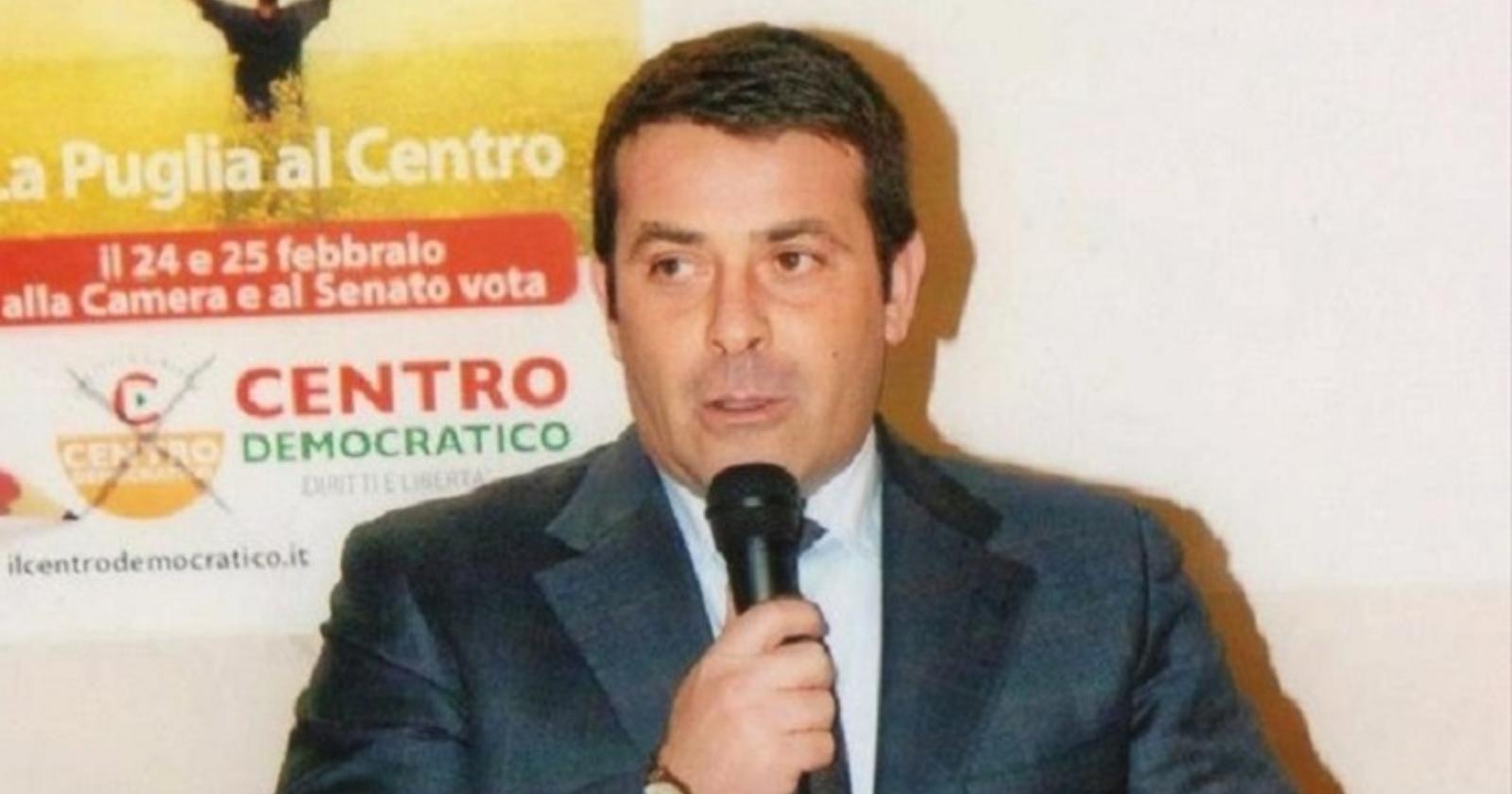 Tra i "furbetti" dei vaccini indagati dalla procura di Bari anche l'ex presidente di Confindustria Puglia e il sindaco di Noicattaro