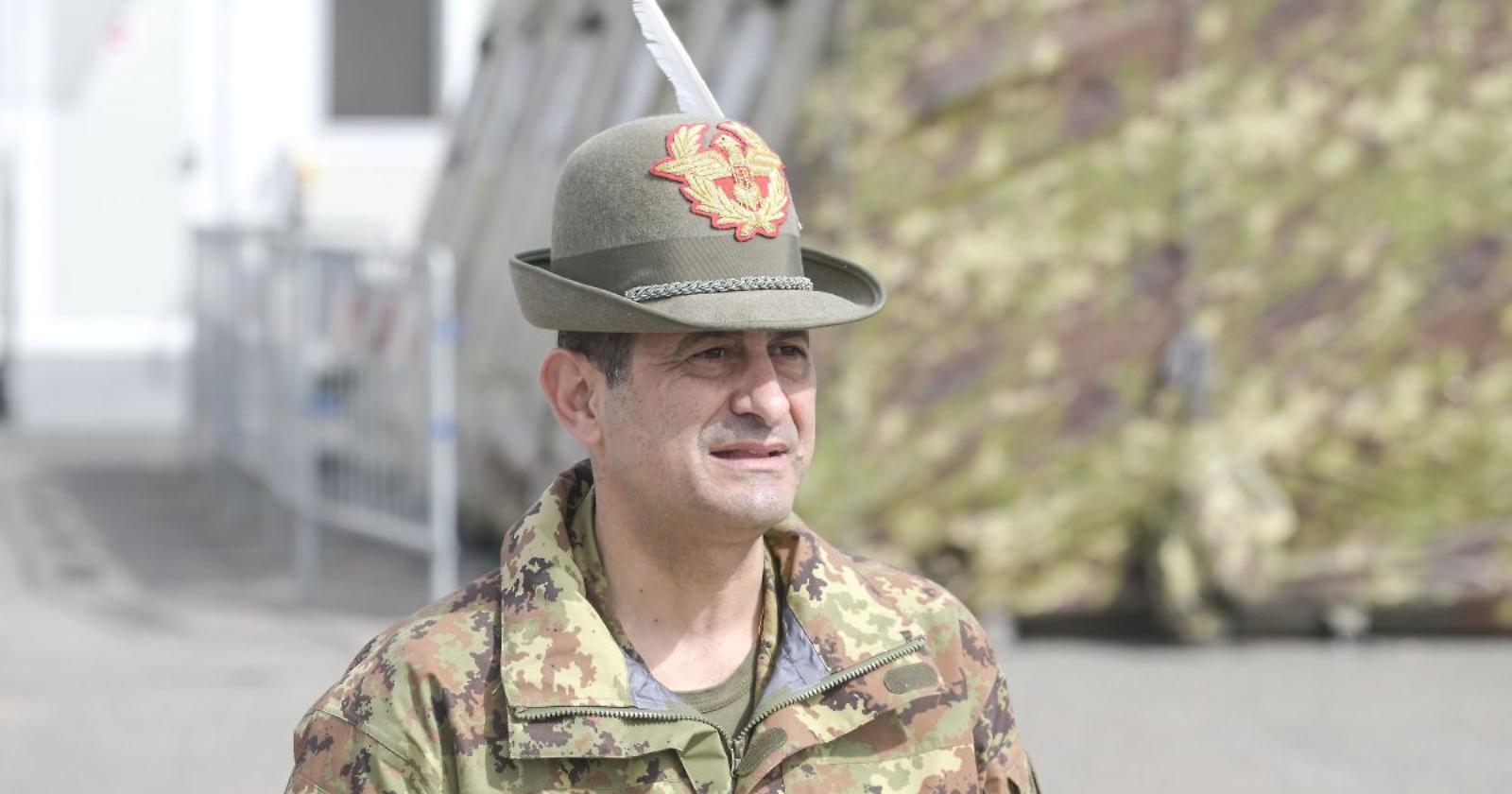 Figliuolo suona la carica: «A fine mese dobbiamo arrivare a 500mila dosi giornaliere» 