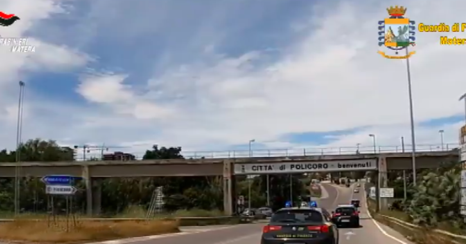 Mafia, a Scanzano i soldi del traffico di droga riciclati nella produzione di fragole: 18 arresti