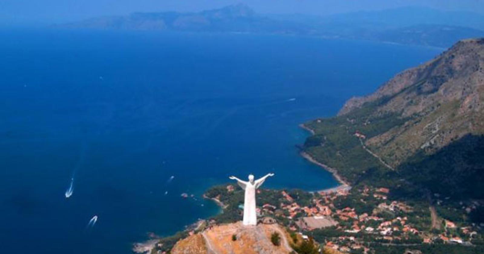 Legambiente e Touring incoronano la Sardegna regina del mare, "vestali" di lusso la Puglia con Salento e Tremiti e la Basilicata con Maratea
