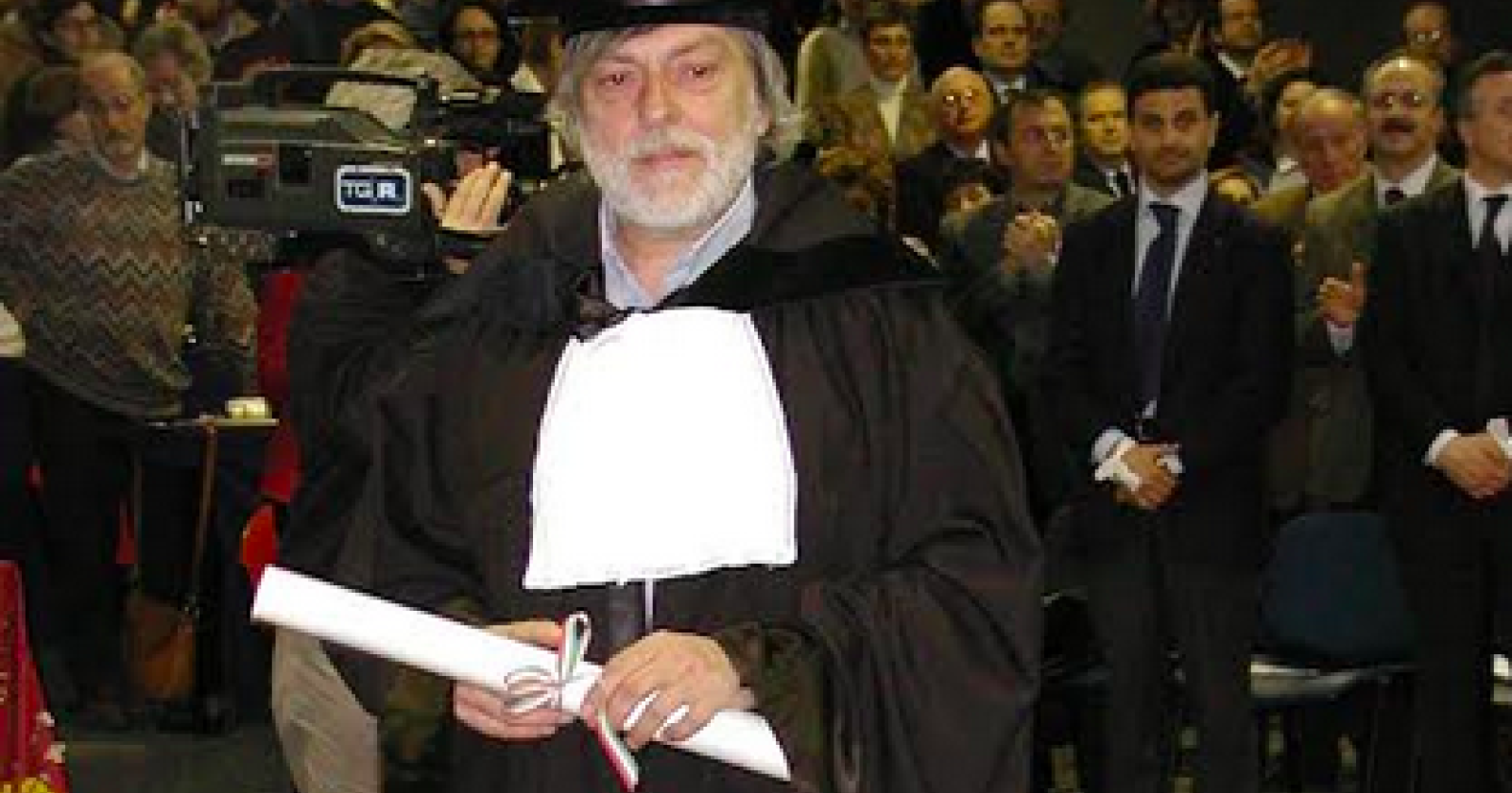 Morto Gino Strada, l'Unibas lo laureò honoris causa in ingegneria