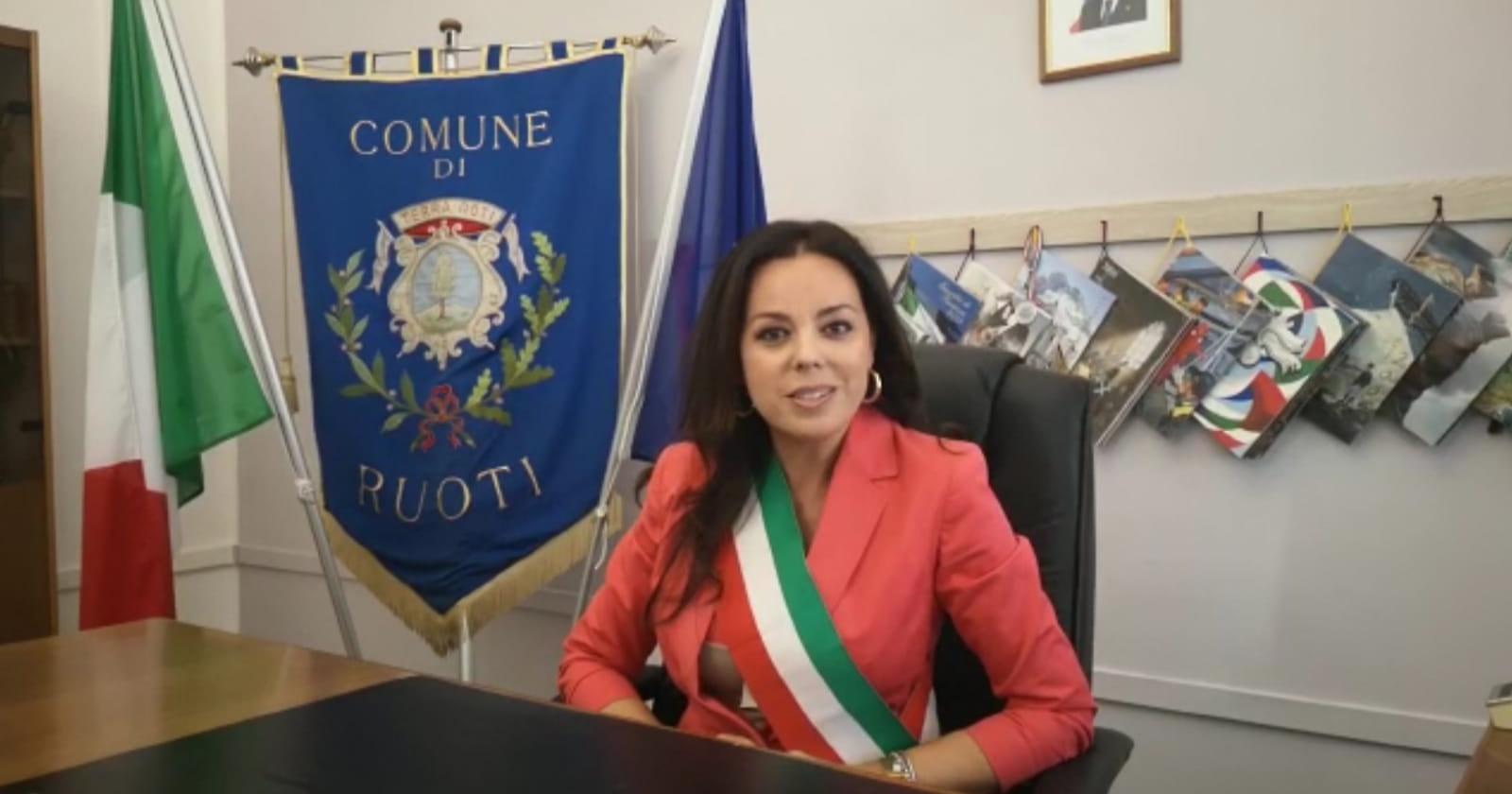 Prima campanella. Gli auguri del sindaco di Ruoti, Scalise: «Protagonisti delle avventure del sapere»