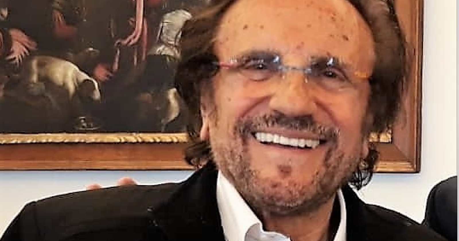 85 anni e 22milioni di dischi dopo, Toni Santagata si racconta: dall'amicizia con Charles Aznavour a Mitterand, suo grande fan