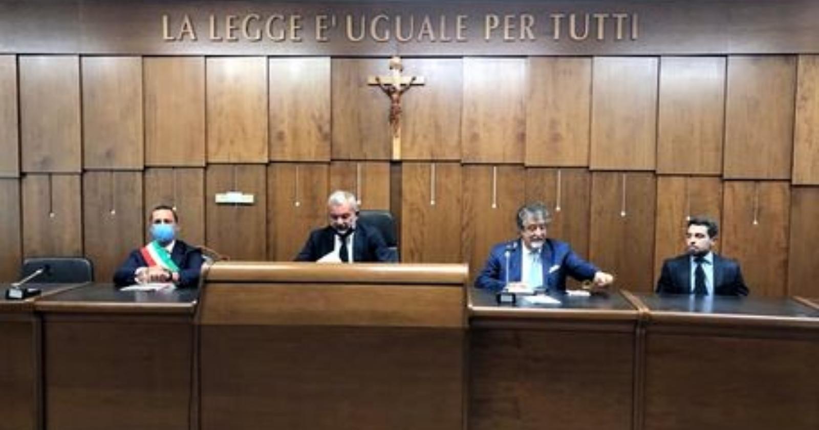 Rifiuti: firmato a Potenza il "Protocollo di legalità" tra Comune, Procura ed Acta