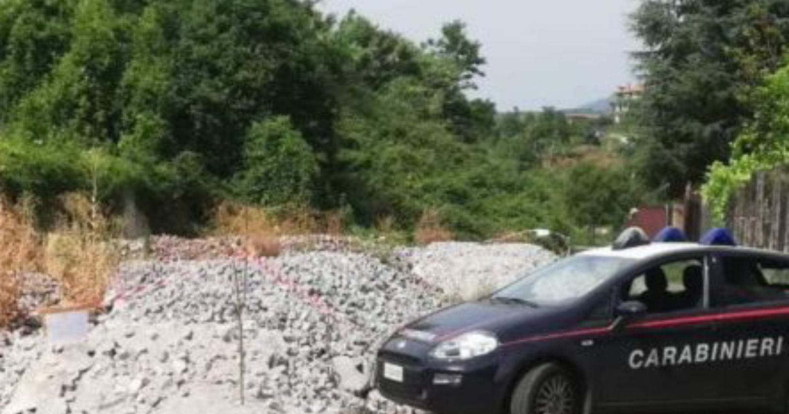 Smaltimento rifiuti, misure cautelari per 3 imprenditori foggiani e 50 indagati