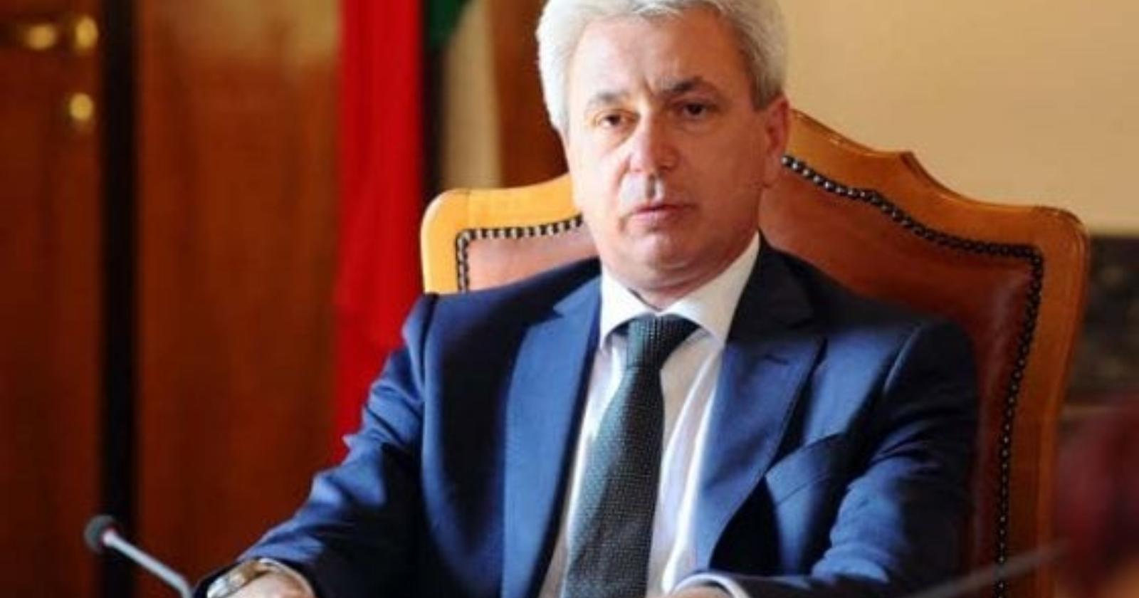 I corazzieri lucani di Draghi muovono su Trieste col nuovo prefetto di Potenza