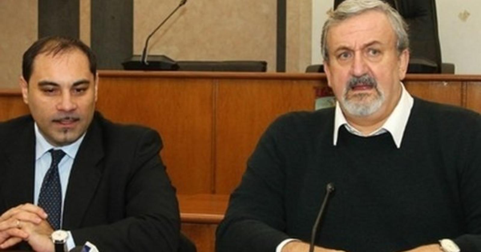Taranto si ribella a Emiliano: la sua maggioranza di centrosinistra manda a casa il sindaco Melucci