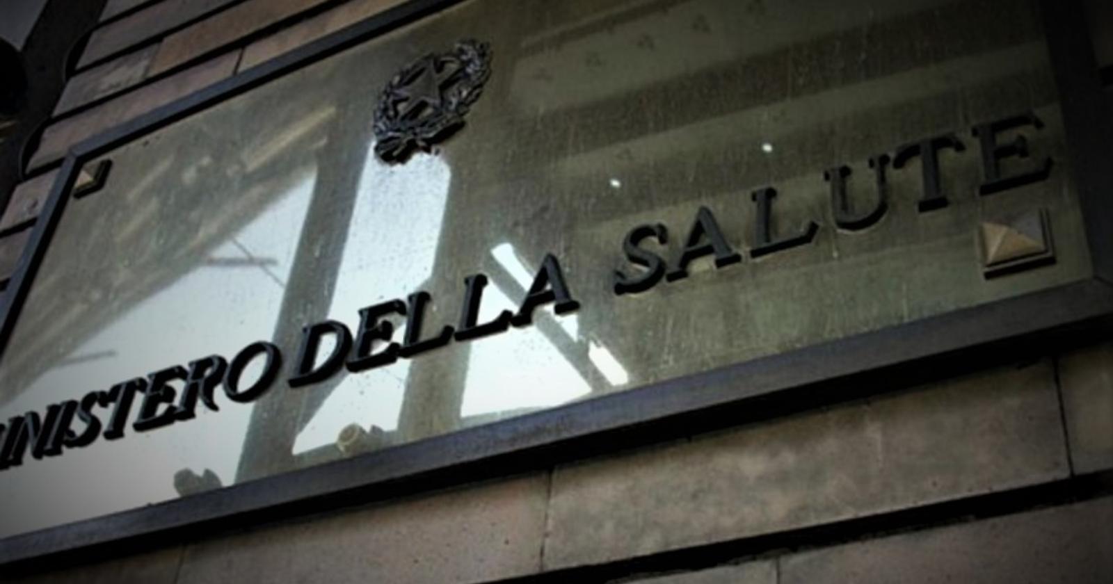 Reazioni avverse al vaccino: domani il presidio di Ucdl davanti al ministero della Salute