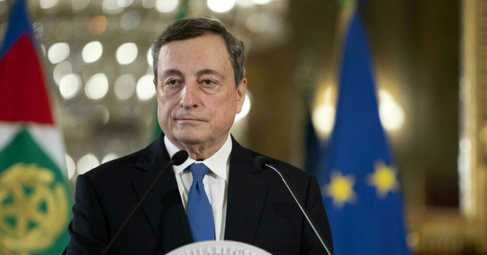 Scricchiola la favola di Draghi salvatore dell'economia e Confindustria lancia l'allarme: crescono i rischi per la risalita del Pil