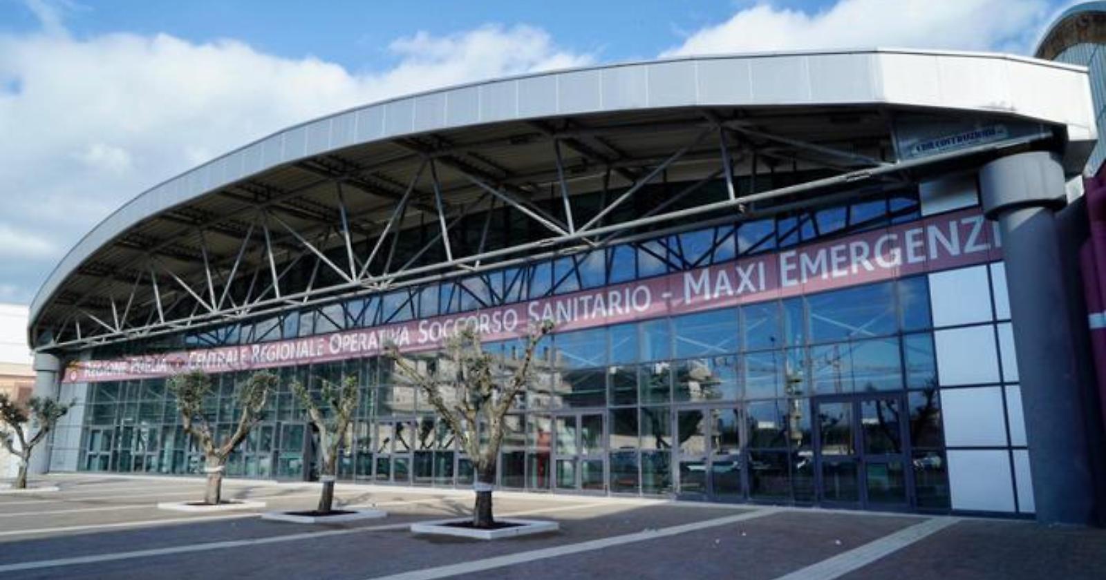 Dopo l'arresto del responsabile della Protezione Civile, ombre anche sulla realizzazione dell'ospedale alla Fiera di Bari