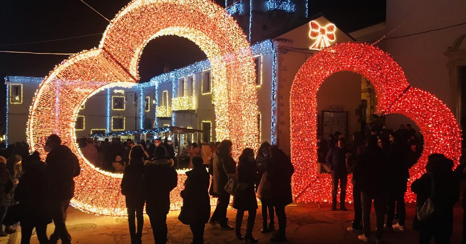 Per timore di assembramenti e contagi il sindaco di Larino cancella la "Magia di luci"