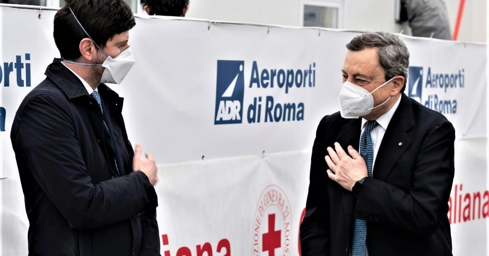 «La salute prima di tutto» mentre nel Paese reale chiudono i reparti di chirurgia: siamo tornati a marzo 2020?